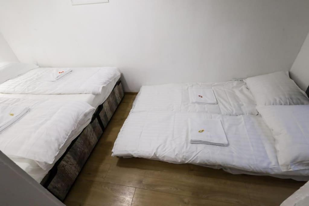 Pest-Port Private Apartment Room-6 Budapest Ngoại thất bức ảnh